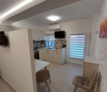 Pythagorion Apartment | Helens Mountain House
