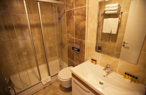 Umraniye Hotel | Helikon Business Hotel