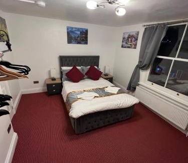 Whitby House | HELIN’s Cottage