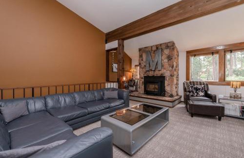 Mammoth Lakes House | Helios 11N