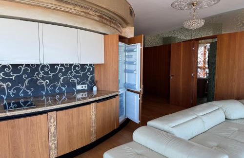 Vilnius Apartment | Helios city nice view apartment with jacuzzi double