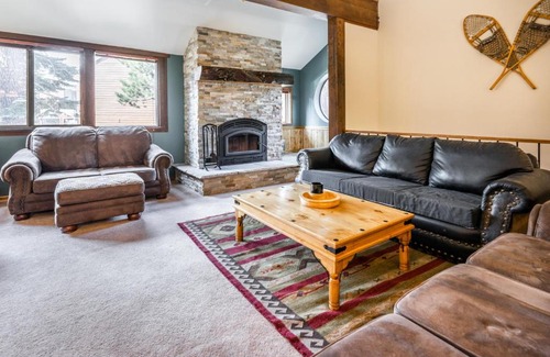 Mammoth Lakes House | Helios S # 5