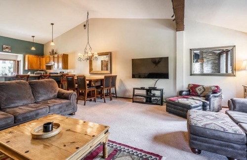 Mammoth Lakes House | Helios S # 5