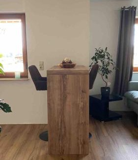 Tiefenbronn Apartment | Helle 1-Zimmer Souterrainwohnung in ruhiger Lage!