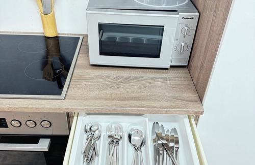 Hamm Apartment | Helle 3 Bett Wohnung mit Terrassenbereich Zentral in Hamm Bockum-hövel