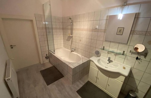 Nordstadt Apartment | Helle 3-Zimmerwohnung in Uninähe