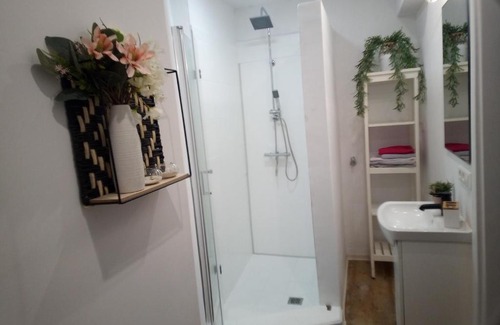 Poppenweiler Apartment | Helle und gemütliche 2 Zimmer Ferienwohnung