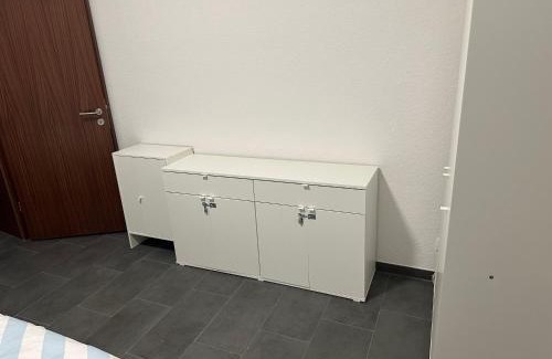 Waldhausen Apartment | Helle und moderne 2 Zimmerwohnung in Mönchengladbach-Zentrum