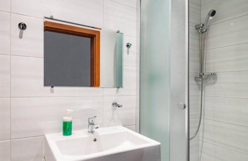 City Centre Apartment | HELLO Aparthotels