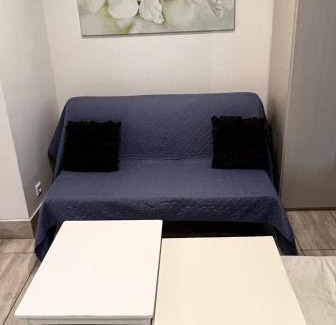 Alytus Villa | HELLO House