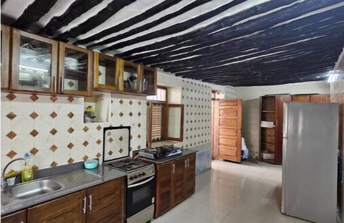 Stone Town Apartment | Hello Rafiki House - Room Single Bed