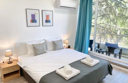 Stara Zagora Apartment | Hello Studios Budget Stays Free Parking & Wifi