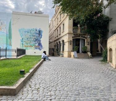 Baku Old Town Apartment | HelloBaku Apartment in Old City