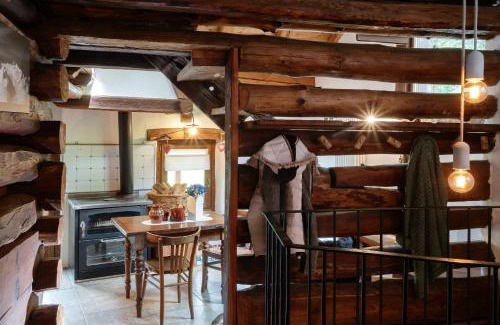 Valtournenche Ski Chalet | HelloChalet - Chalet da MiRo - Sunny terraces with stunning Matterhorn views, reachable on foot only