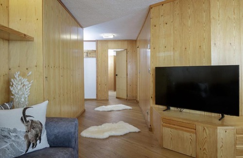 Cervinia Apartment | HelloChalet - The View - Ski to door with Matterhorn view