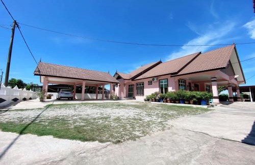 Kampung Batin Apartment | HELLOKITTY HOUSE - Unit 2