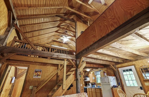 Logan Cabin | Hemlock cabin on 25 Acres