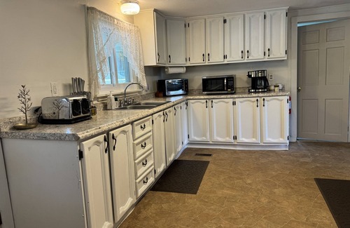 Oneonta House | Hemlock - Quiet neighborhood, fire pit, large backyard, near All Star Village