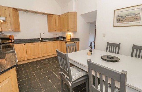 Penmon Cottage | HEN STABL, family friendly, country holiday cottage in Llangoed