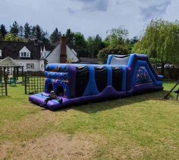 Ickburgh House | Hen & Stag Retreat Weekend Stay Sleeps 10 to 30