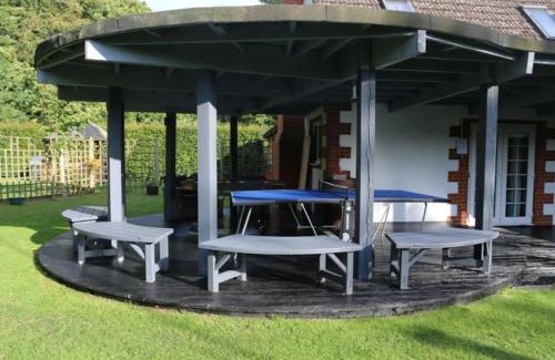 Ickburgh House | Hen & Stag Retreat Weekend Stay Sleeps 10 to 30