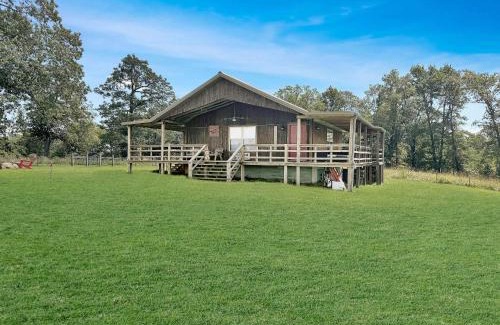 Elkins House | Henbest Hideaway Cabin Boston mountains -Millcreek