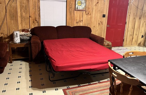 Henderson Cabin | Henderson Bed and Breakfast