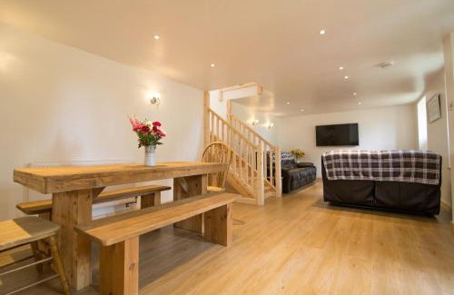 St Teath House | Hendra Retreat Piglets Cottage North Cornwall