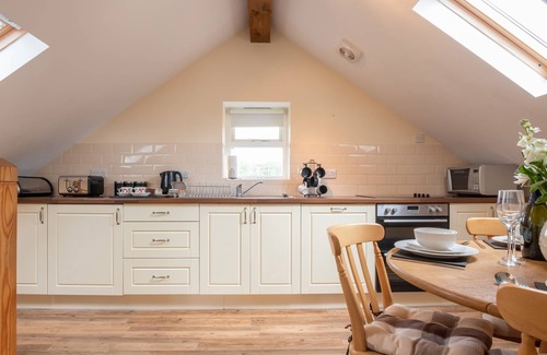 Bronaber Cottage | HENDRE COTTAGE, family friendly, with open fire in Trawsfynydd