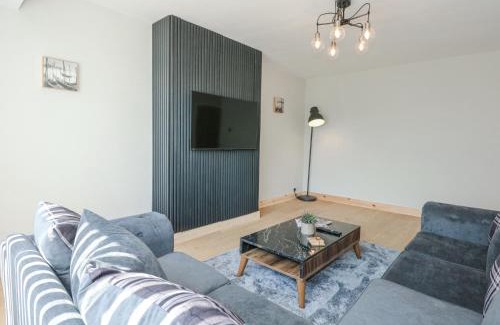 St George House | Hendre