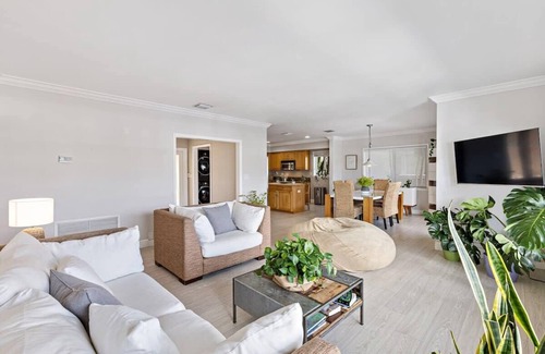 Hendricks and Venice Isles Apartment | Hendricks Isle - Apartment 7