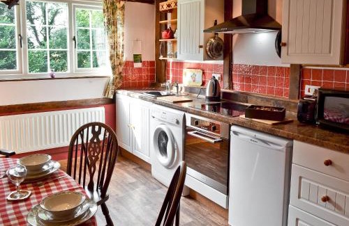 Cowbeech House | Henley Bridge Holiday Cottage
