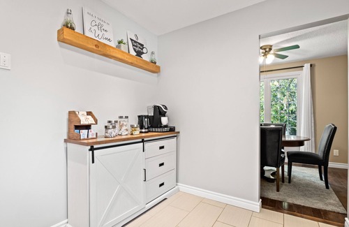 Port Dalhousie House | Henley House | 8 ppl | Hot Tub & Firetable | Near Rowing, Brock, Beach, NHS