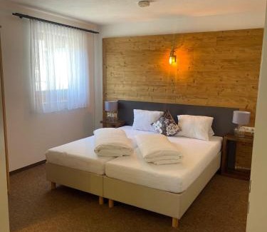 Sankt Anton am Arlberg Apartment | Henry's