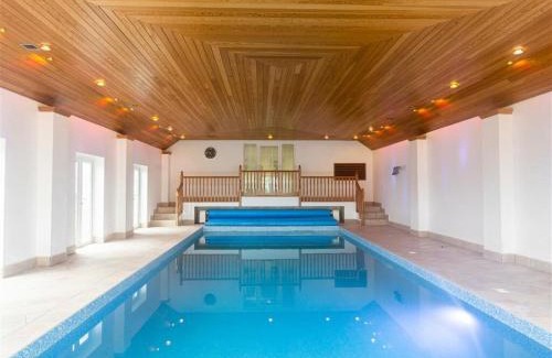 Berrynarbor House | Henstridge House