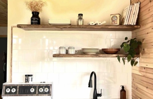Bayview Cottage | Her Francis