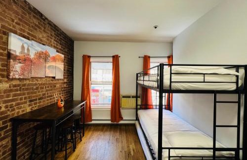 Midtown Apartment | Herald Square New York