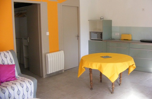 Saint-Georges-d'Orques House | HERAULT / GÎTE 2 PERS