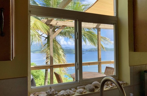 Estate Calabash Boom Cottage | Here Comes the Sun: Island Life with Comforts of Home