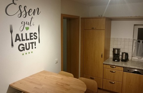 Gellinghausen Apartment | Here you have time! Vacation apartment for 6+2 pers. Hiking trails on the doorstep.