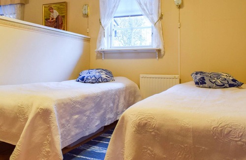 Lackeby House | Here you will stay in a cottage with a terrace that offers an incredibly beautiful and wide view of