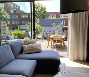 Alkmaar House | Herenhuis aan de gracht