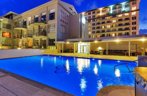Auckland Central Business District Apartment | Heritage Penthouse in CBD