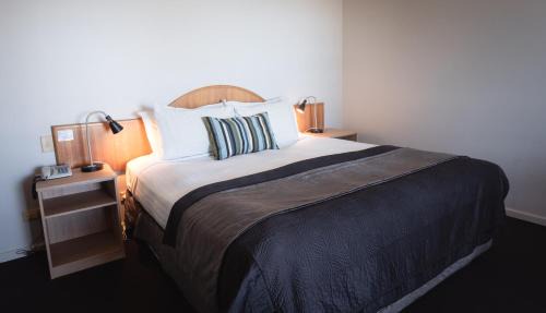 Denham Hotel | Heritage Resort Shark Bay