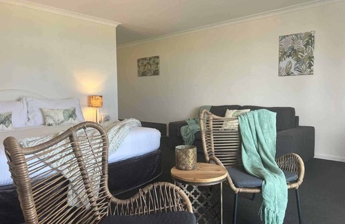 Denham Hotel | Heritage Resort Shark Bay