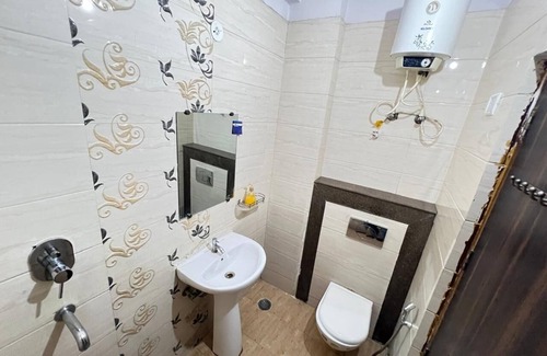 Rudrapur Hotel | Heritage Villa