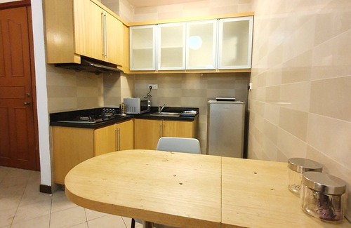 Seri Kembangan Apartment | [HERITAGE1] Homestay Studio 4PAX, WIFI, Parking, Cozy, Relax