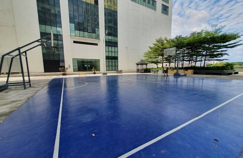 Seri Kembangan Apartment | [HERITAGE1] Homestay Studio 4PAX, WIFI, Parking, Cozy, Relax