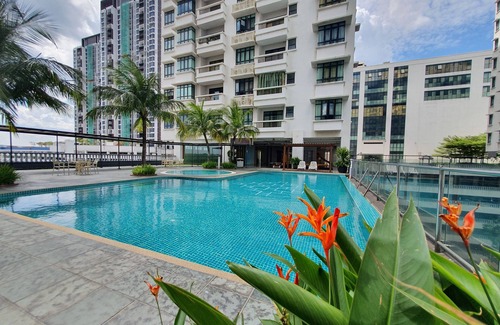 Seri Kembangan Apartment | [HERITAGE1] Homestay Studio 4PAX, WIFI, Parking, Cozy, Relax