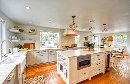 Leucadia House | Hermes Haven Beach House - w/Hot Tub, Blocks to beach